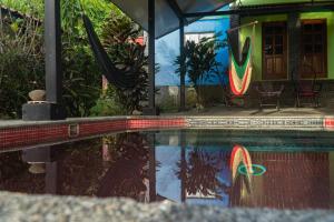 Bazen u ili blizu objekta Two houses with a private pool.