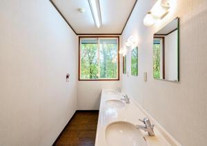 Photo de la galerie de l'établissement Chalet Strickland, à Hakuba 14 autres photos