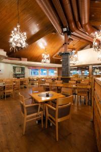 Restaurace v ubytování Lapland Hotels Sirkantähti