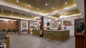 Majoituspaikan Floral Hotel Wuxi Shengziling aula tai vastaanotto