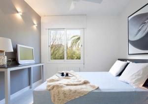 Posteľ alebo postele v izbe v ubytovaní SITGES BLANCSUBUR Soleado y Moderno