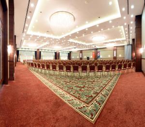 Фотография из галереи Ramada Plaza Altin Kayisi Hotel в Малатье