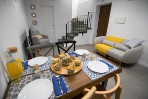 Posezení v ubytování Casa Carmen Terraza y patio privado en Salobreña