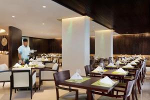 Εστιατόριο ή άλλο μέρος για φαγητό στο Jen Maldives Male by Shangri-La