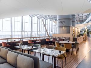 Istumisnurk majutusasutuses Radisson Blu Airport Terminal Hotel