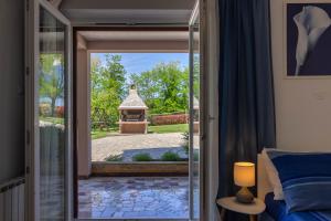 Zahrada ubytování Beautiful villa Morena with private swimming pool near Poreč