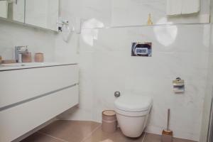 A bathroom at ATLAS OTELİ