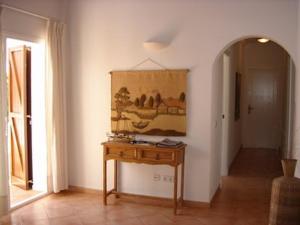 Fotografia z galérie ubytovania Luxury Villa in Binibeca with Jacuzzi v destinácii Sant Lluis