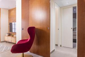 Home Art Apartments Soho的休息区