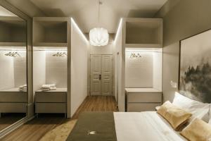 Uma cama ou camas num quarto em Royal Collection Covilh