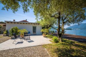 Gallery image of Direttamente Al Lago Apartments in Marone