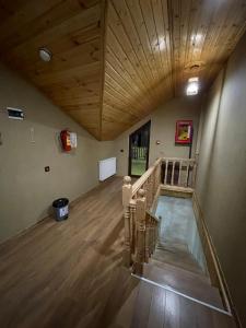 Gallery image of Hotel Elite House in Mestia
