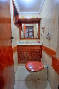 Ein Badezimmer in der Unterkunft EXCELENTE CASA EM CABO FRIO - BRAGA