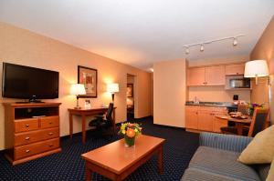 Foto dalla galleria di Best Western PLUS Langley Inn a Langley