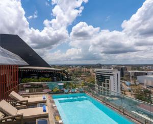 Bazén v ubytování Park Inn by Radisson, Nairobi Westlands nebo v jeho okolí