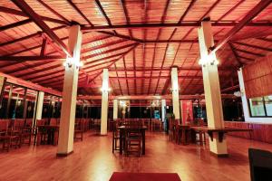 Ресторан / где поесть в Thuruliya Hotel