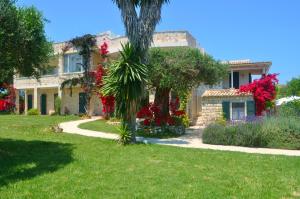 Vonkajšia záhrada v ubytovaní House Lemoni, Apartment C - Pelekas, Corfu