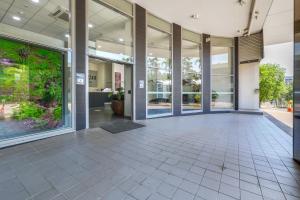 O grădină în afara Argus Hotel Darwin