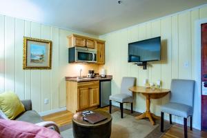 Kuchyň nebo kuchyňský kout v ubytování Gilbert Inn Seaside