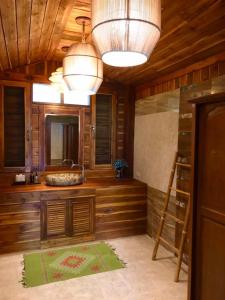 Foto da galeria de Viking Nature Resort em Phi Phi Don