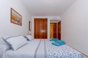 Posteľ alebo postele v izbe v ubytovaní Holiday apartment in Mijas Golf