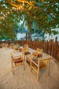 Εστιατόριο ή άλλο μέρος για φαγητό στο Sansi Kae Beach Resort