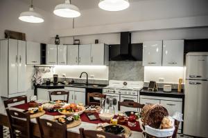 A kitchen or kitchenette at U'Panare