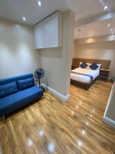 Postel nebo postele na pokoji v ubytování Ville Hotel