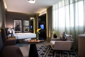 Χώρος καθιστικού στο Radisson Blu Hotel, Beirut Verdun