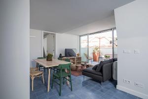 Afbeelding uit fotogalerij van Piso Azul Premium Apartments in Bairro Alto by LovelyStay in Lissabon