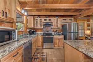 Galeriebild der Unterkunft Friendly Bear Two in Sevierville