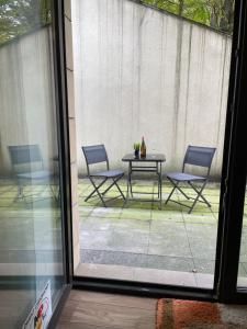 Patio alebo iná vonkajšia časť ubytovania Apartament Janek