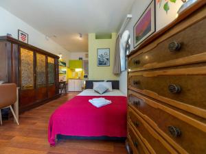 Posteľ alebo postele v izbe v ubytovaní Apartments Studio Dubrovnik Beach Area