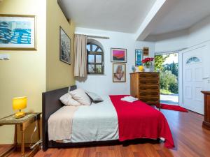 Posteľ alebo postele v izbe v ubytovaní Apartments Studio Dubrovnik Beach Area + 17 fotografií