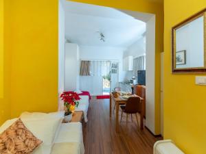 Kuchyňa alebo kuchynka v ubytovaní Apartments Studio Dubrovnik Beach Area