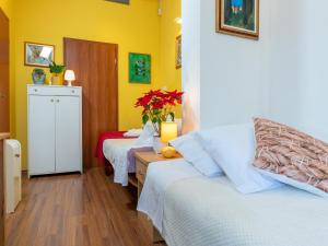 Posteľ alebo postele v izbe v ubytovaní Apartments Studio Dubrovnik Beach Area