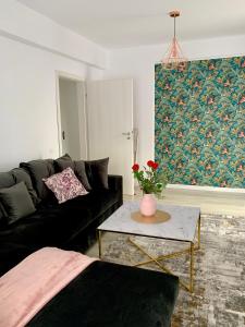 Ảnh trong thư viện ảnh của Luxurious & Cozy apartment ở Bucharest