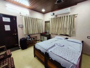 Gallery image of Manasa guest House in Hampi