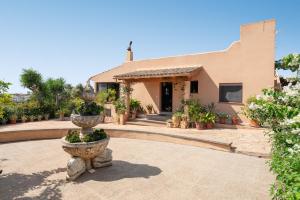 Vonkajšia záhrada v ubytovaní Finca Serres, Playa Cala D'Or y Cala Santanyí 5 min