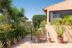 Vonkajšia záhrada v ubytovaní Finca Serres, Playa Cala D'Or y Cala Santanyí 5 min