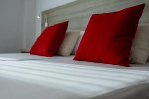 Postel nebo postele na pokoji v ubytování Hotel Sunna Benicassim