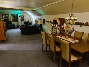 Restaurace v ubytování Skeisvang Gjestgiveri