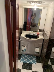 Ένα μπάνιο στο Marbella1