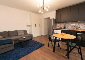 Kuchyň nebo kuchyňský kout v ubytování Stadium apartment