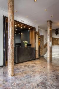 Vstupní hala nebo recepce v ubytování Radisson Blu Hotel Schwarzer Bock Wiesbaden