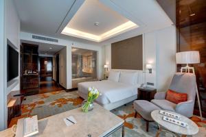 A seating area at Radisson Blu Hotel, Ajman