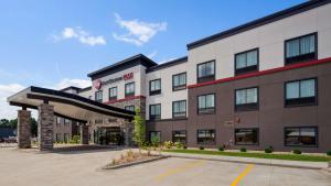 a rendering of the front of a hotel at Best Western Plus LaCrescent - LaCrosse in La Crescent