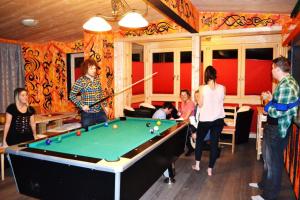 Hostia v ubytovaní Alpking Hostel