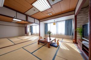 新野米酒店的休息区