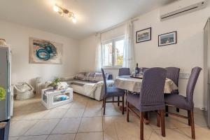 Posezení v ubytování Apartments Roje